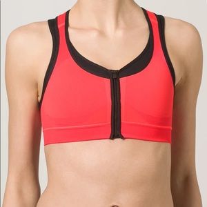 FALKE Versatility Sports Bra